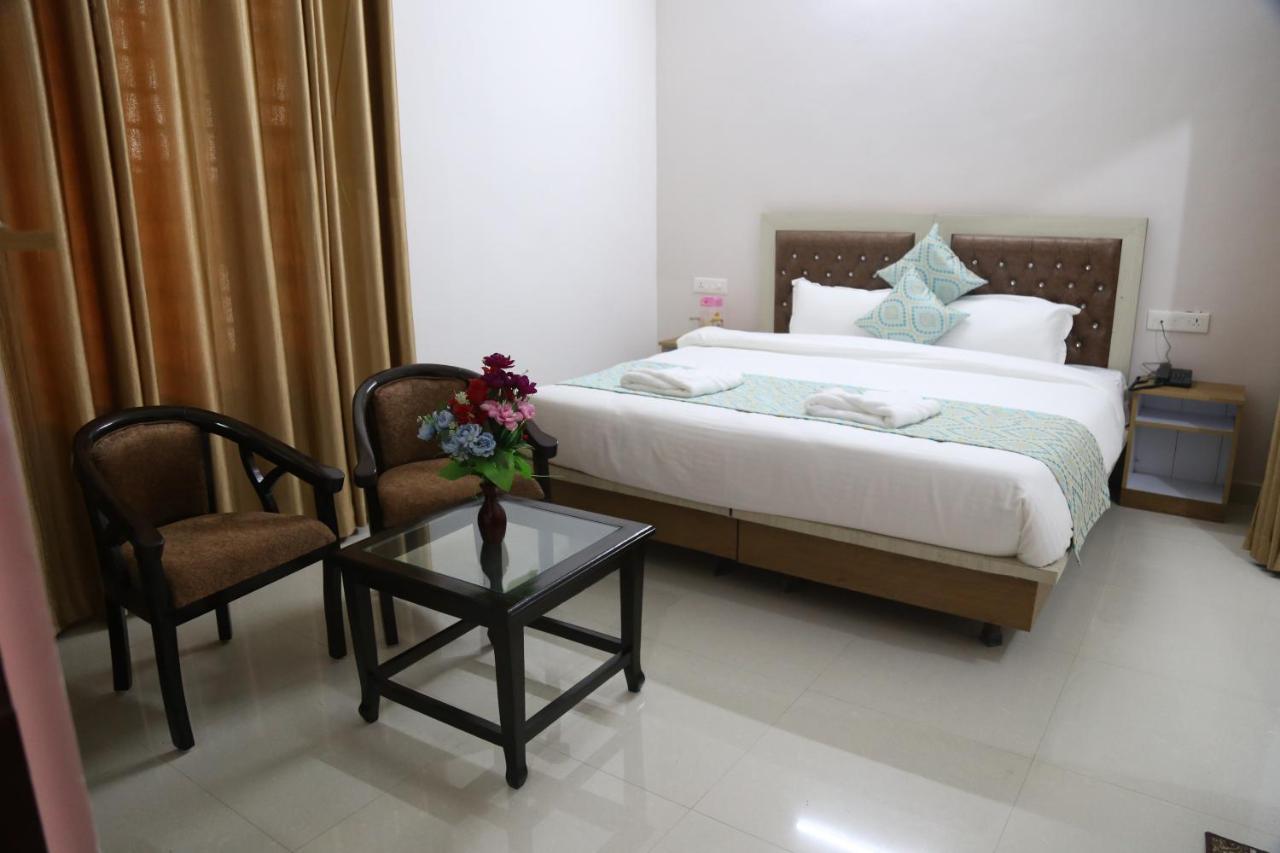 Hotel Yog Tapovan- Rafting Available Rishīkesh Extérieur photo