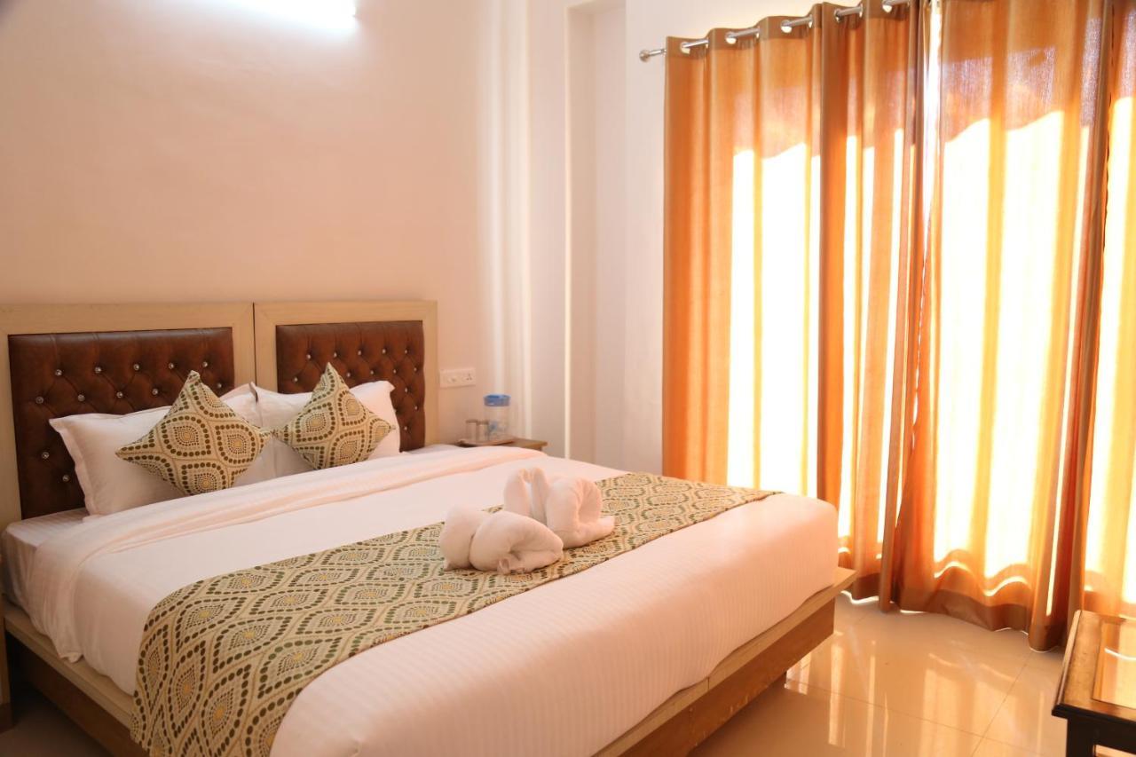 Hotel Yog Tapovan- Rafting Available Rishīkesh Extérieur photo